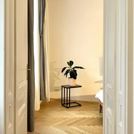 Appartamento Avec Vue Sur Les Montagnes A *
